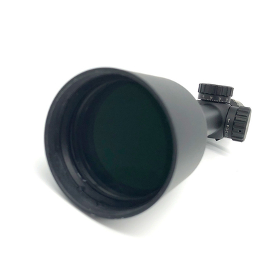 Le portate militari 6-24x56 FFP del fucile della lunga autonomia del grado hanno illuminato il reticolo di IR