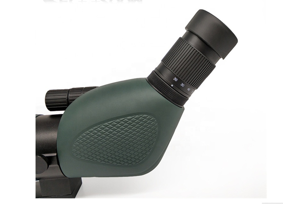 Portata militare di bird-watching con il treppiede 20-60x80